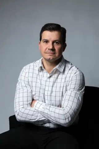 Dr. Marcos Corpa