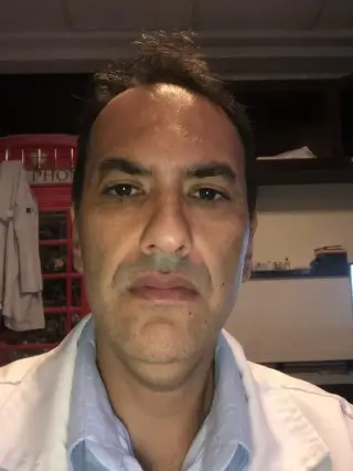 Dr. Fábio Schaker